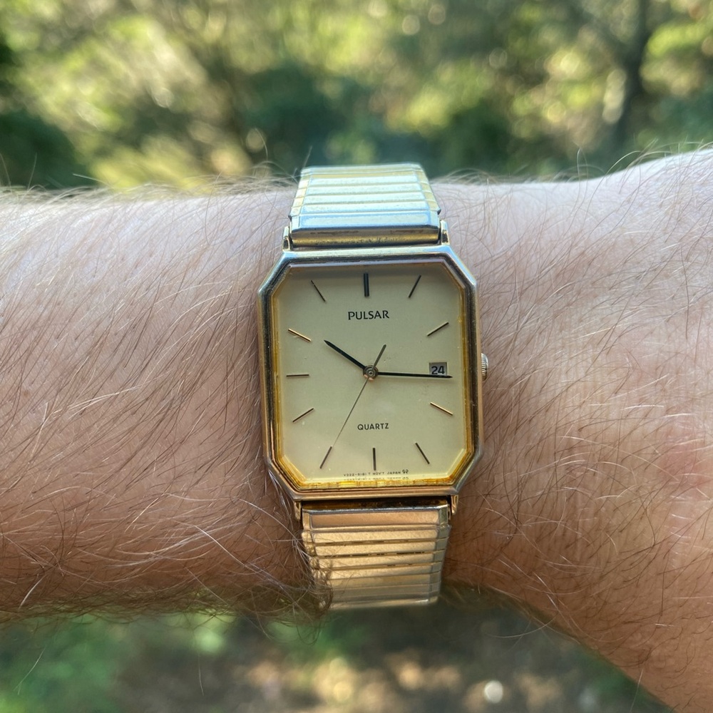 Pulsar Gold-Tone Men's Quartz Watch with Date Display New Battery